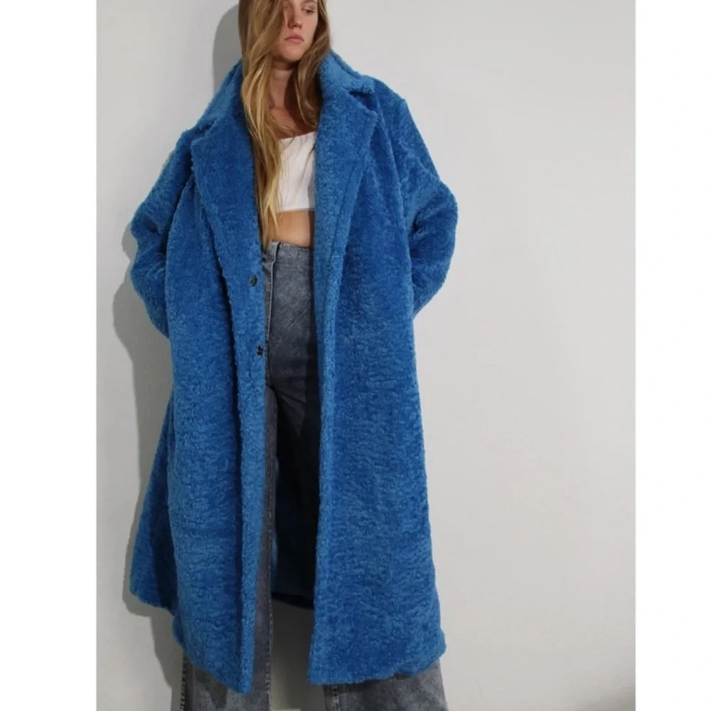 COPY - Ugg women jacket in a size L/XL new with tags - Picture 3 of 8